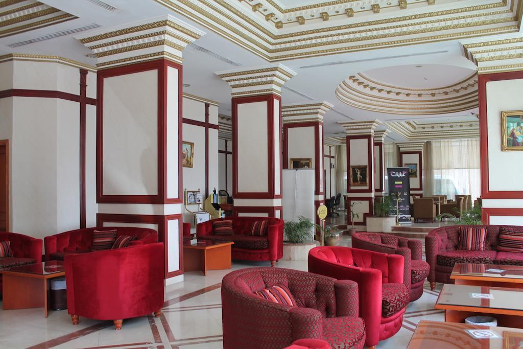 Emirates Palace Hotel Suites シャルジャ エクステリア 写真